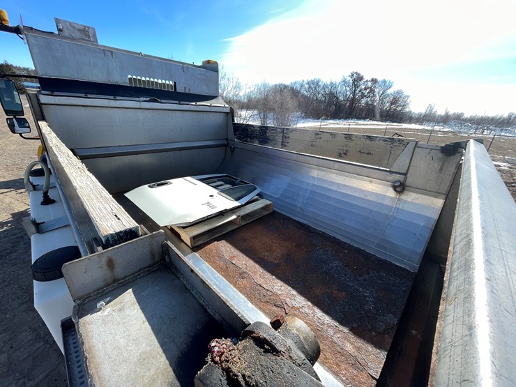 #1016-•-2007-international-plow-truck-(has-mn-title)-image-36