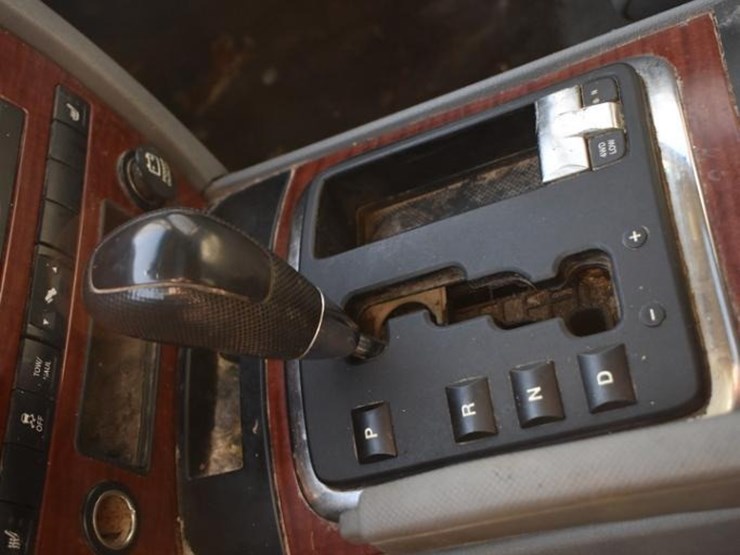 2005-jeep-grand-cherokee-limited-image-32