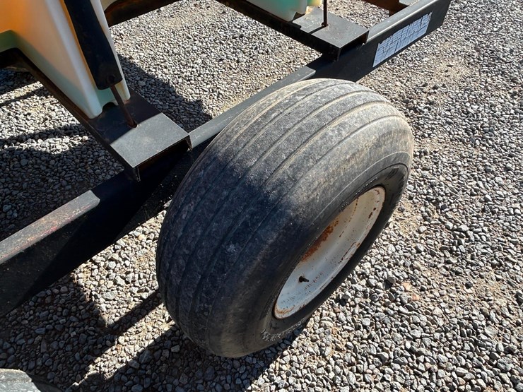 adams-nurse-trailer-tank-image-15