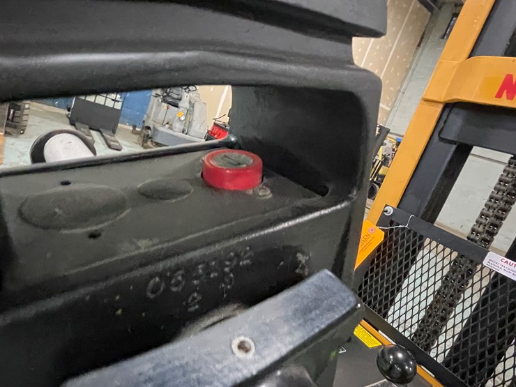 #226-•-big-joe-pdi-20-walk-behind-stacker-image-22