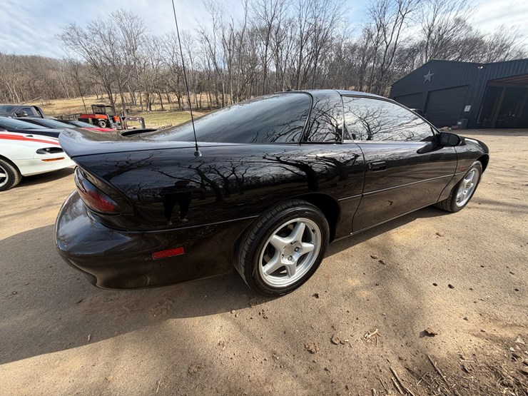 #30936-•-2000-chevrolet-camaro-z28-coupe-image-4