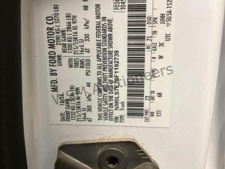 2015-ford-transit-connect-image-16