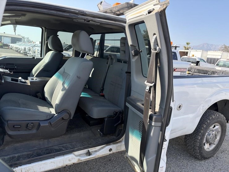 2011-ford-f250-sd-xlt-image-19