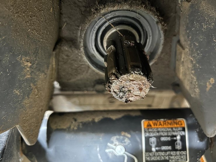 2019-kubota-bx2380-image-17