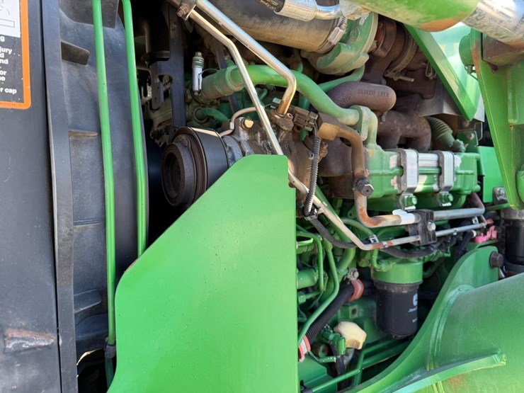 2016-john-deere-5100e-image-16