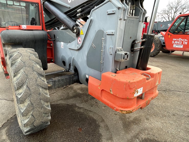 #133-•-2017-skyjack-sj643-telehandler-image-26