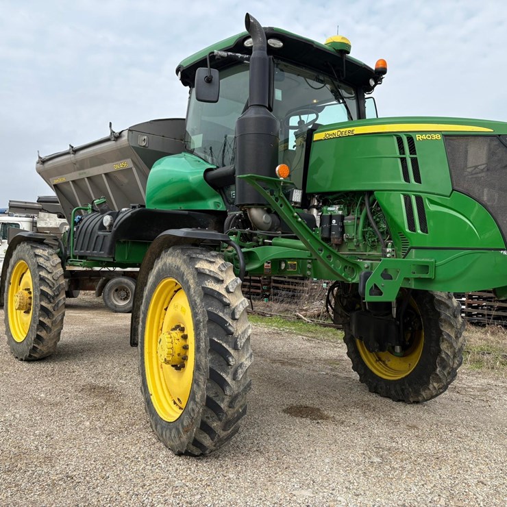 2019 JOHN DEERE R