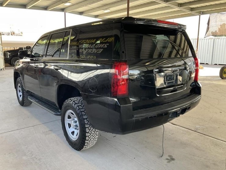2020-chevrolet-tahoe-image-5