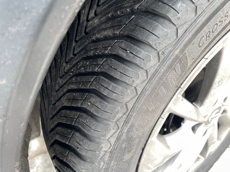 2015-nissan-rogue-sl-image-8