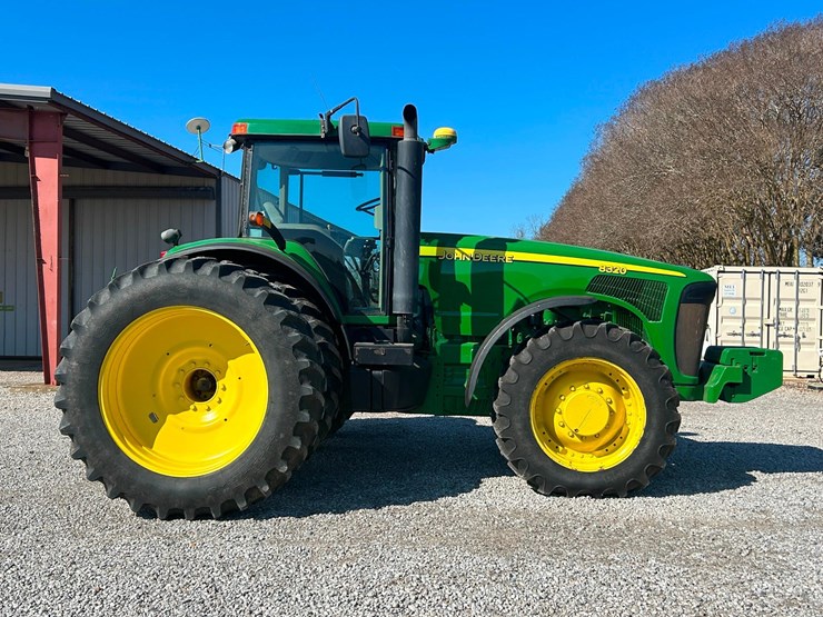 2004-john-deere-8320-image-4