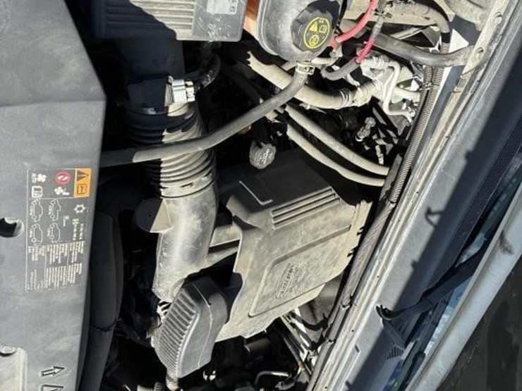 2013-gmc-sierra-2500-image-7