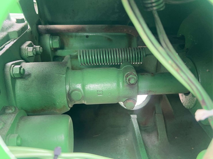 oliver-super-77-image-29