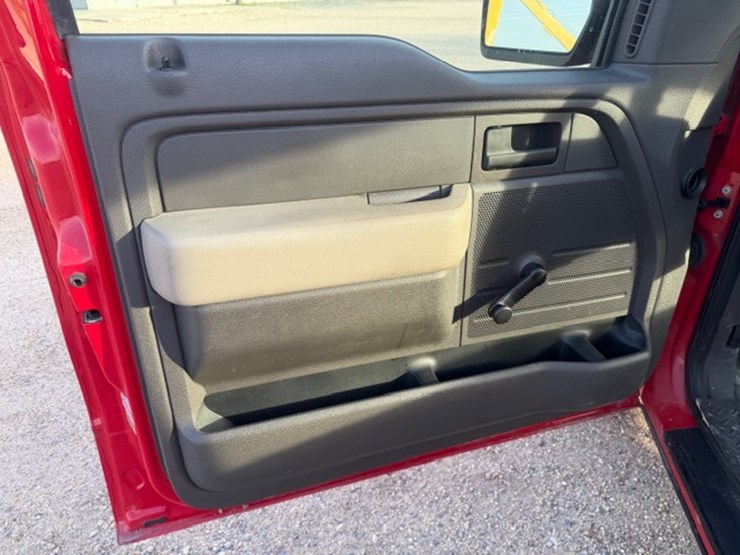 2010-ford-f150-image-24