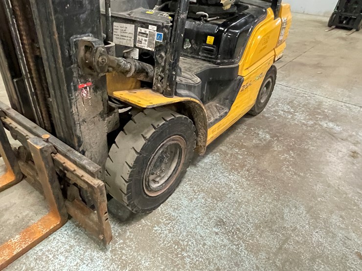 2021-hyundai-25l-9a-image-14