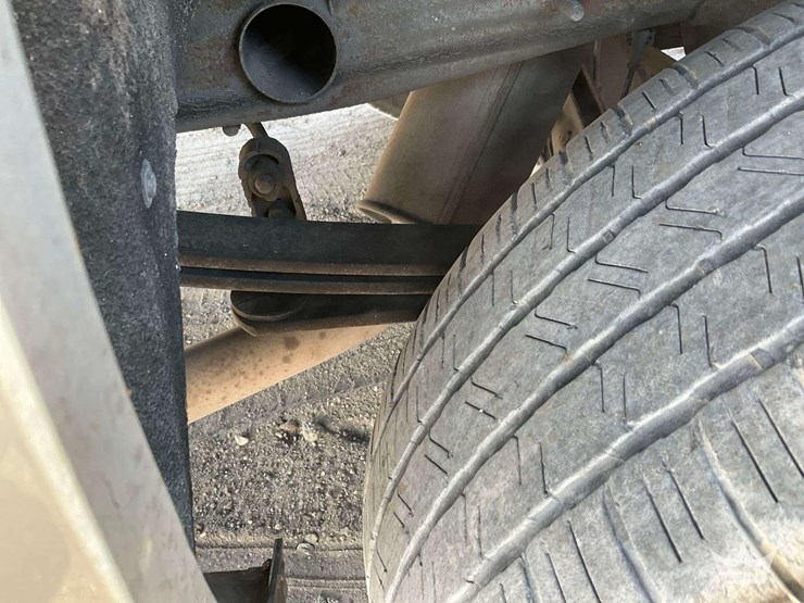 2016-chevrolet-silverado-1500-image-37