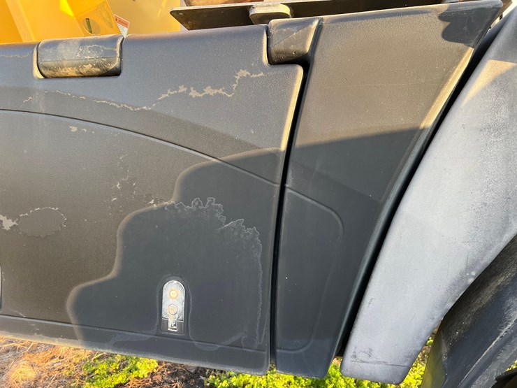 2012-ag-chem-rg1100-image-23