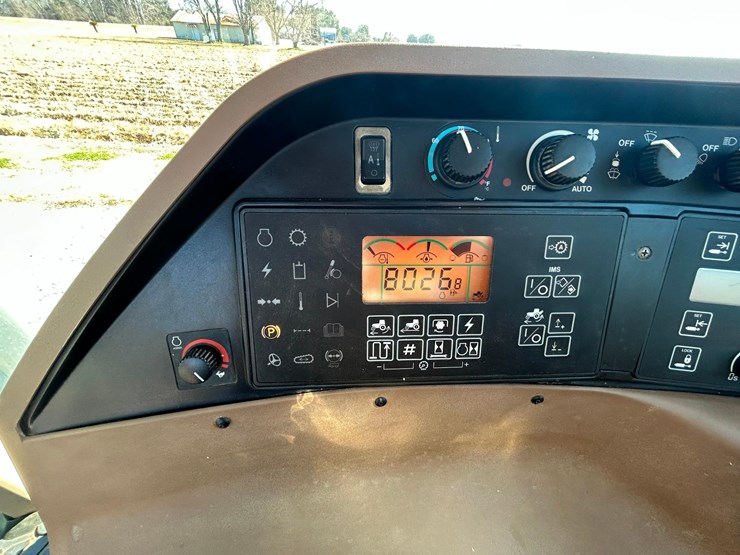 2004-john-deere-8320-image-51