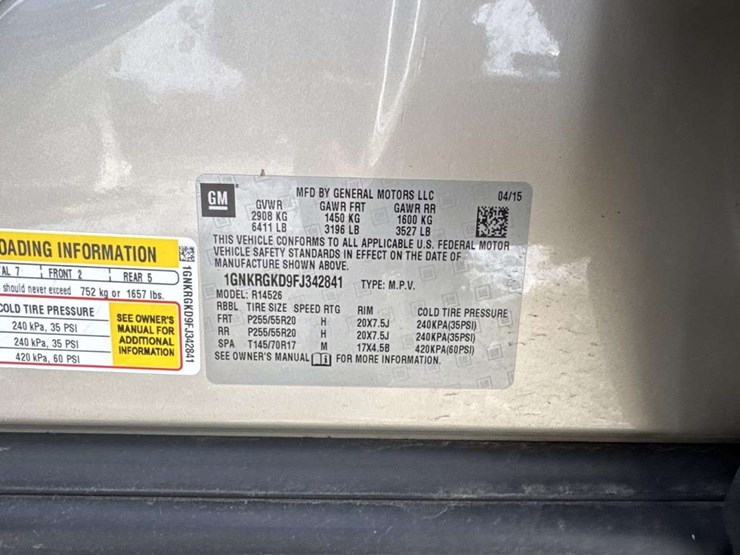 2015-chevrolet-traverse-image-19