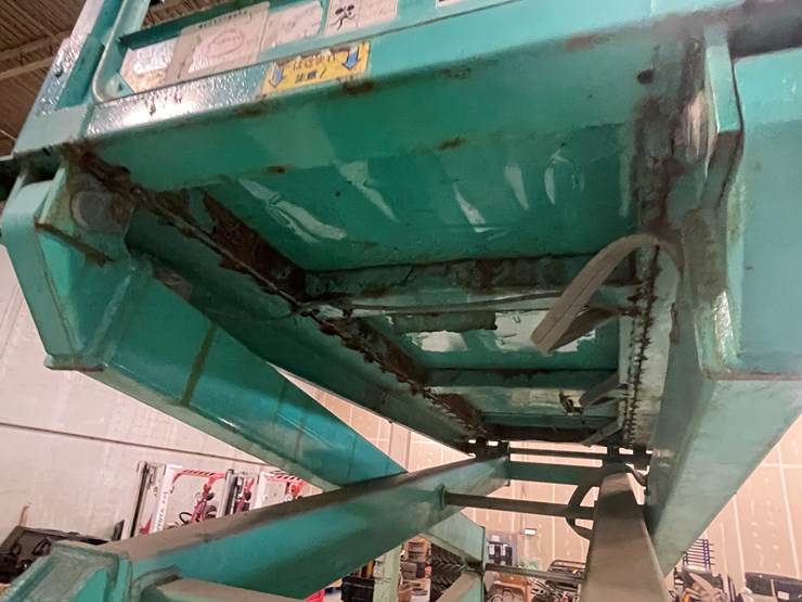 #202-•-airman-encl06-electric-track-scissor-lift-image-33