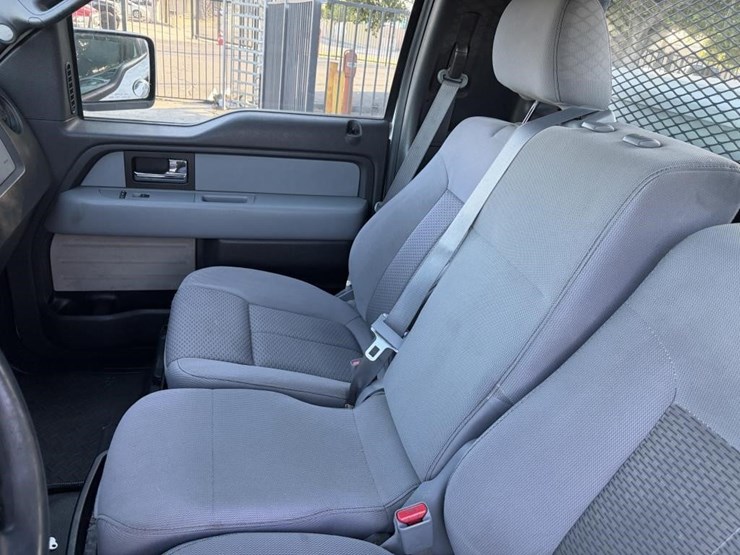 2014-ford-f150-image-17