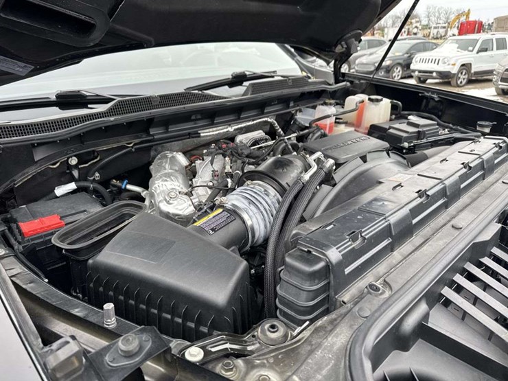 2024-chevrolet-3500-image-25