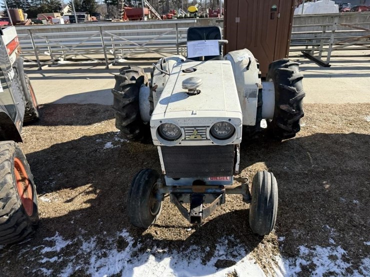 mitsubishi-mt372-image-3