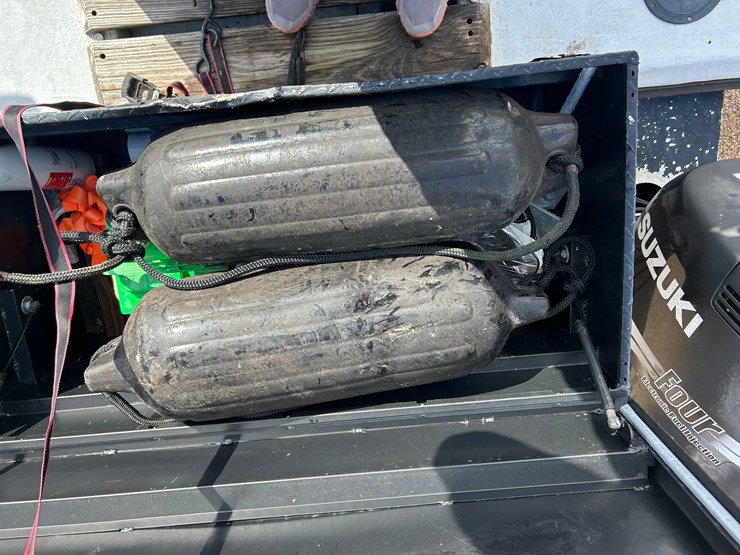 #1416-•-21-foot-cat-work-boat-|-no-title-image-17