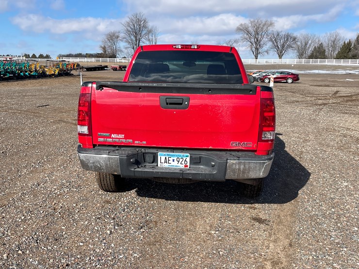 #1525-•-2012-gmc-sierra-sle-pickup-truck-(has-mn-title)-image-5