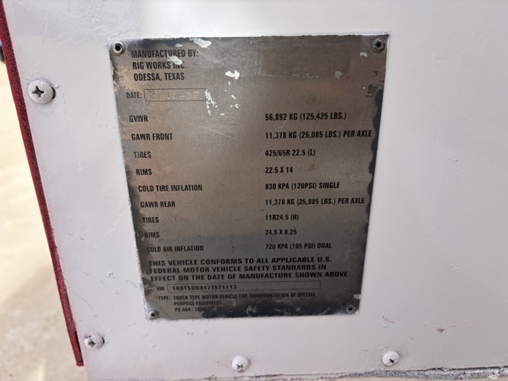 2007-rig-works-mustang-550-dd-5-axle-well-service-rig-image-15