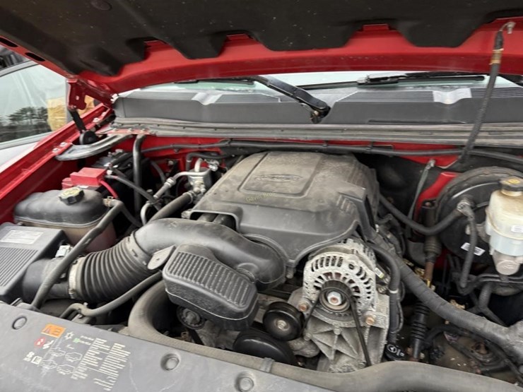 2013-chevrolet-silverado-1500-lt-image-13