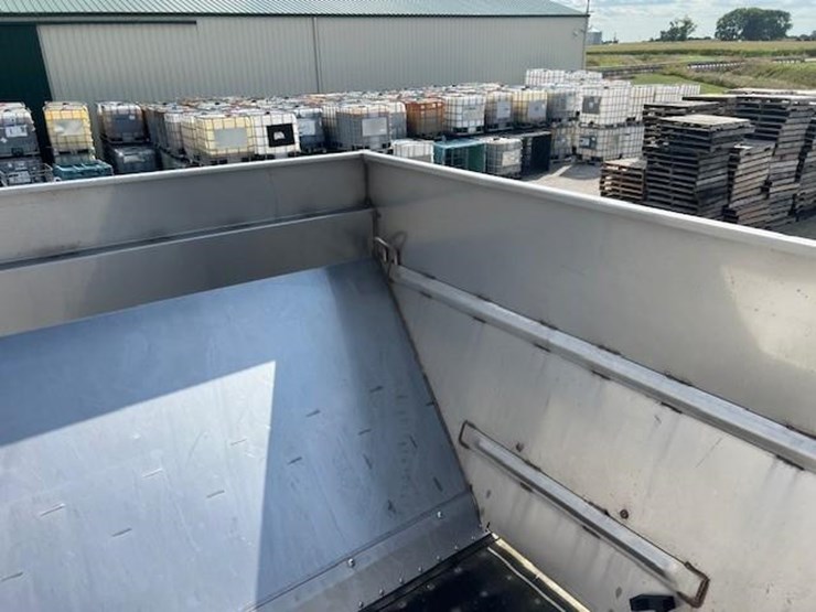 2015-case-ih-titan-3530-image-73