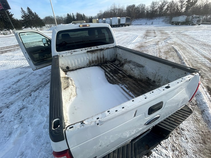 2013-ford-f250-image-22