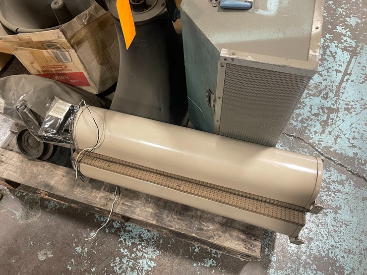 #7661-•-assorted-shop-speakers-image-9