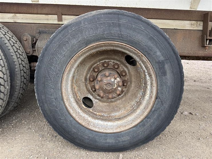 1985-ford-ltl9000-image-59