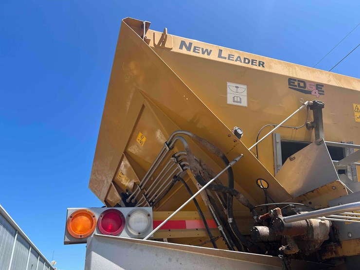 2018-ag-chem-rg1100c-image-42