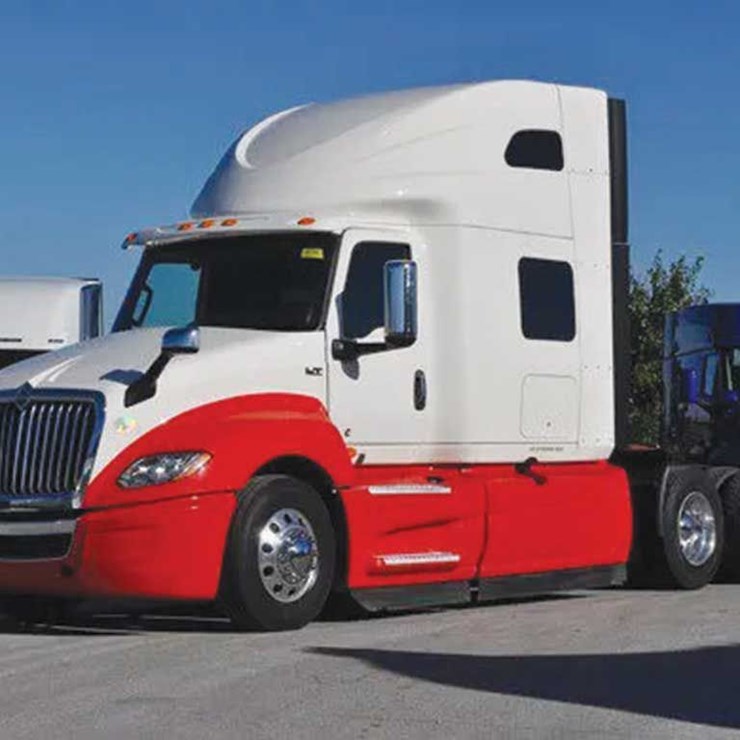 2022 INTERNATIONAL LT