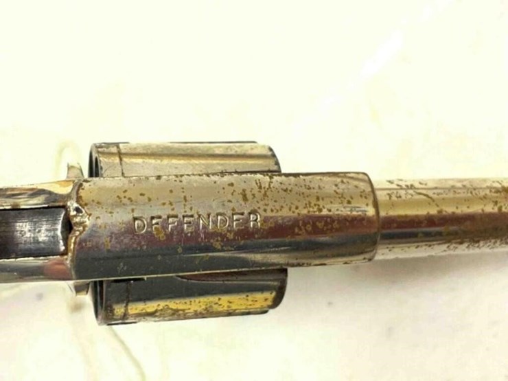 defender-revolver-image-14
