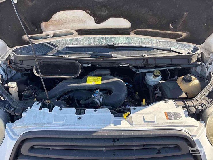 2016-ford-transit-image-4