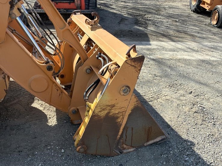 2007-case-580sm-image-9