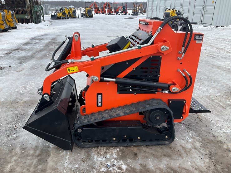 #1006-•-unused-landhero-t460-mini-skid-steer-loader-image-2