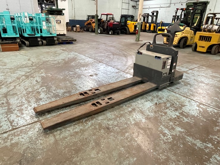 #230-•-2019-mitsubishi-electric-ride-on-pallet-jack-image-1