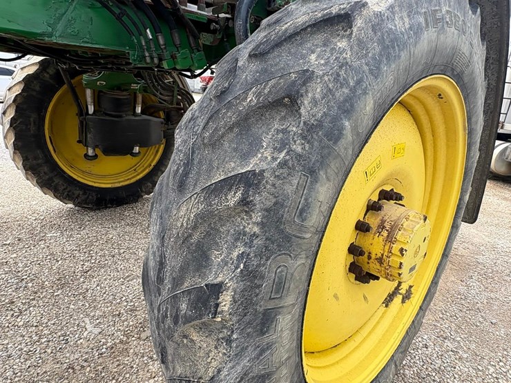 2019-john-deere-r-image-38