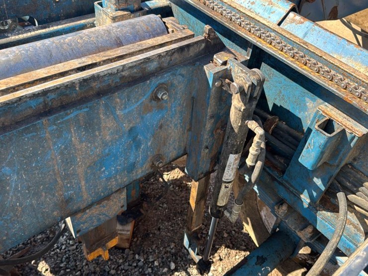 #126-•-2018-baker-3665d-hydraulic-portable-bandmill-image-32