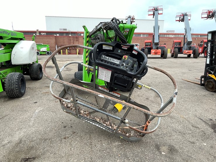 #4221-•-nifty-sd64-4x4x4-telescopic-boom-lift-image-2