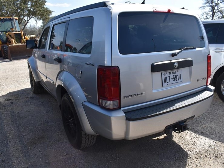 2011-dodge-nitro-image-6