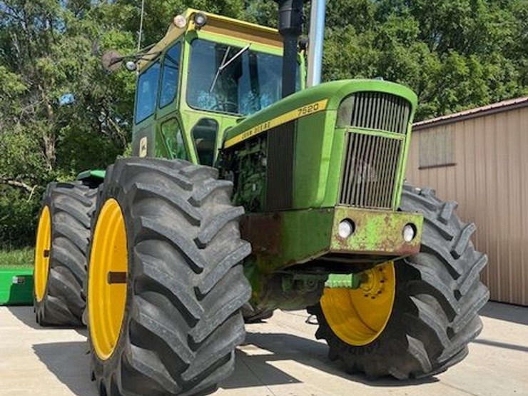 1974-john-deere-7520-image-1