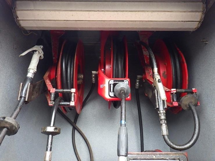 2004-ford-f650-image-24