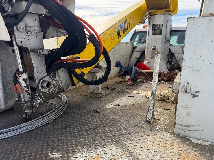 2015-chevrolet-3500hd-image-7