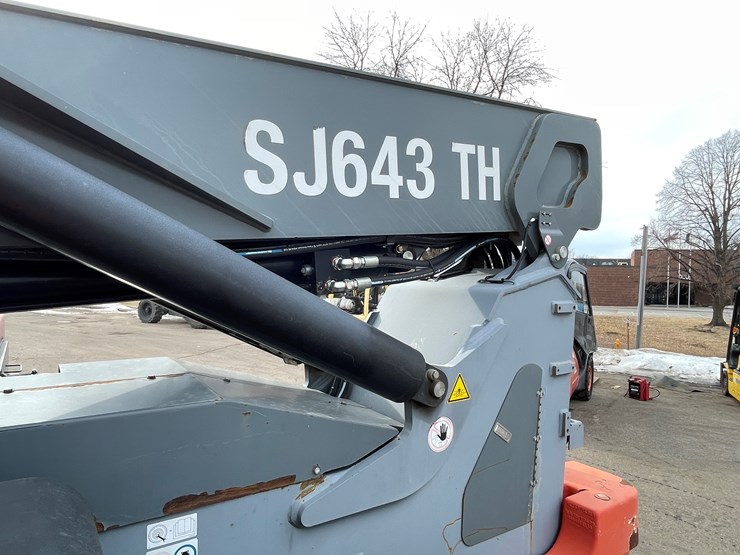 #132-•-2017-skyjack-sj643-telehandler-image-21