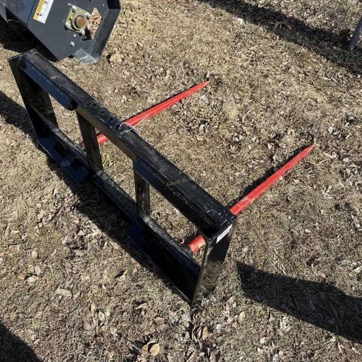 New Kivel Universal Attach Bale Spear